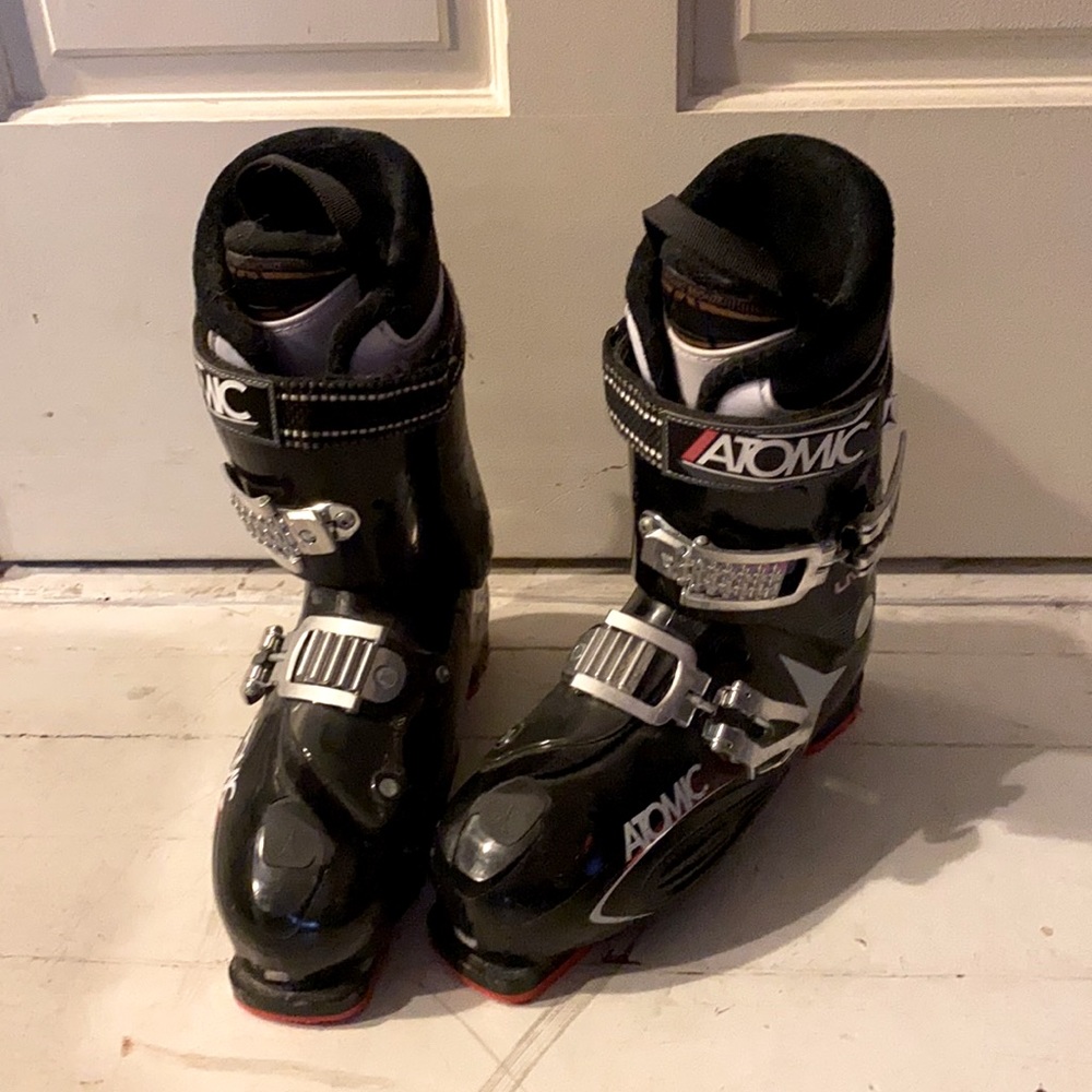 Atomic Livefit 70 Ski Boots